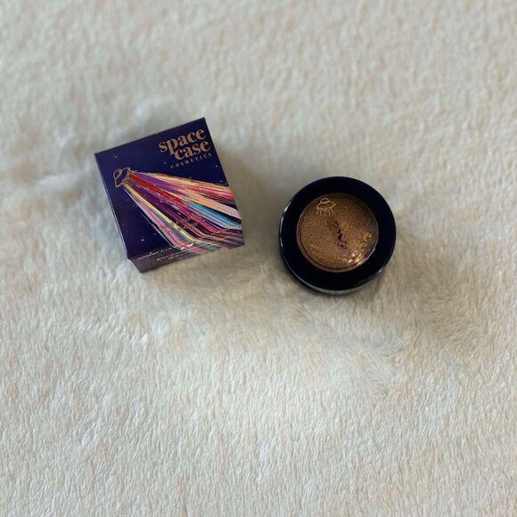 Brand New Travel Size Space Cadet Gold Base Vegan Eyeshadow 1.5g - Picture 2 of 2